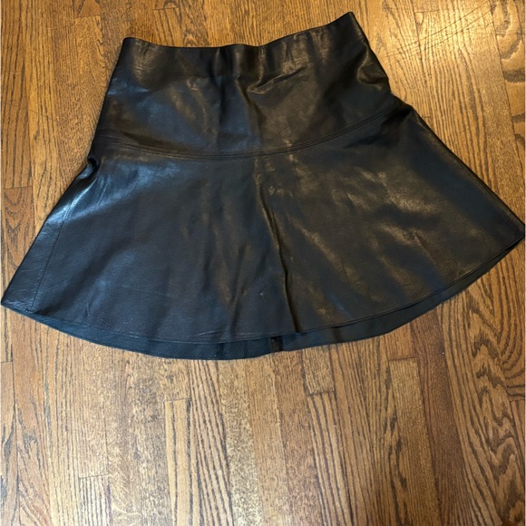 Vince Leather Mini Fit and Flare Leather Skirt - Picture 2 of 5